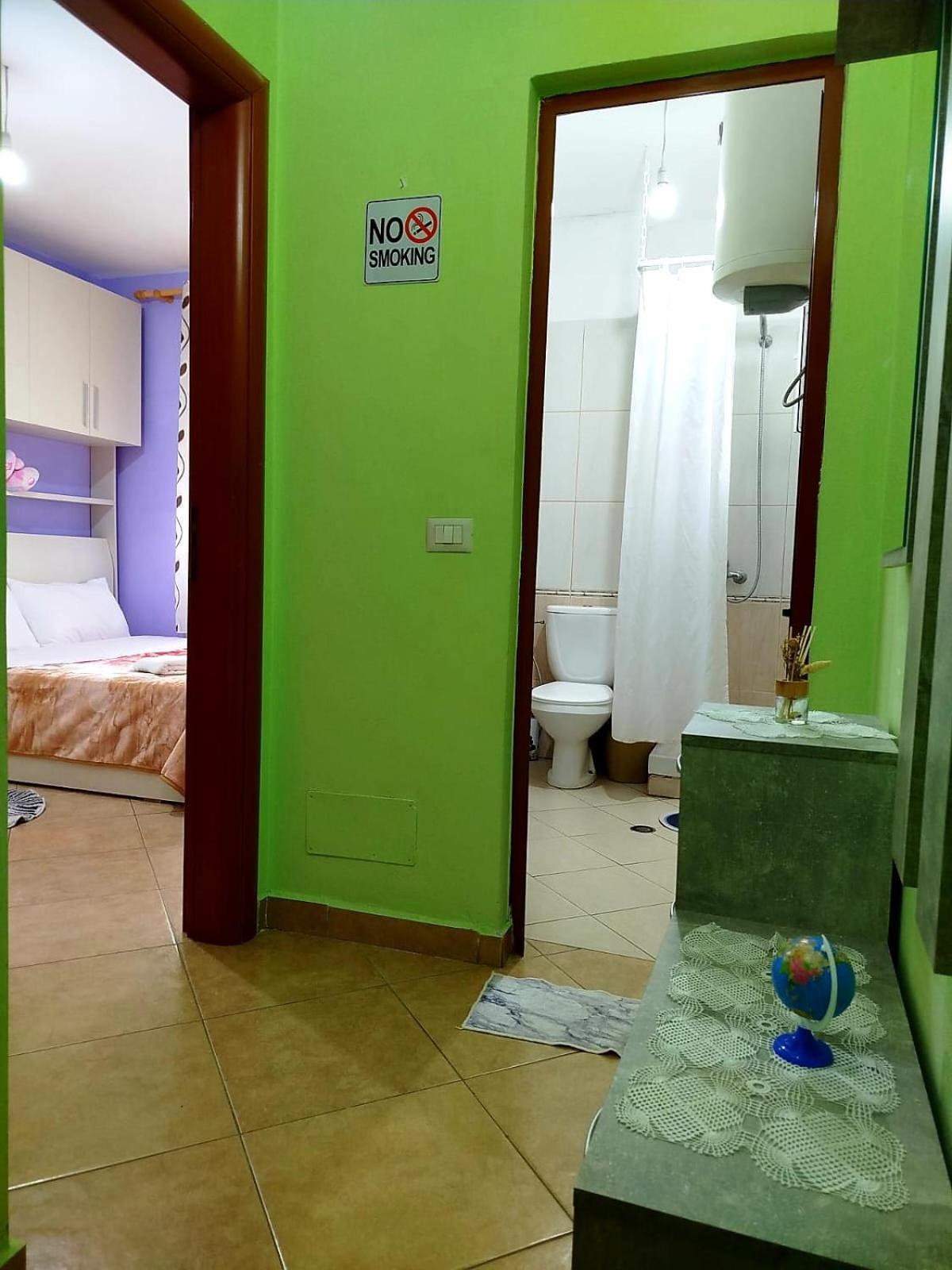 Amaris Apartment Дуррес Екстер'єр фото