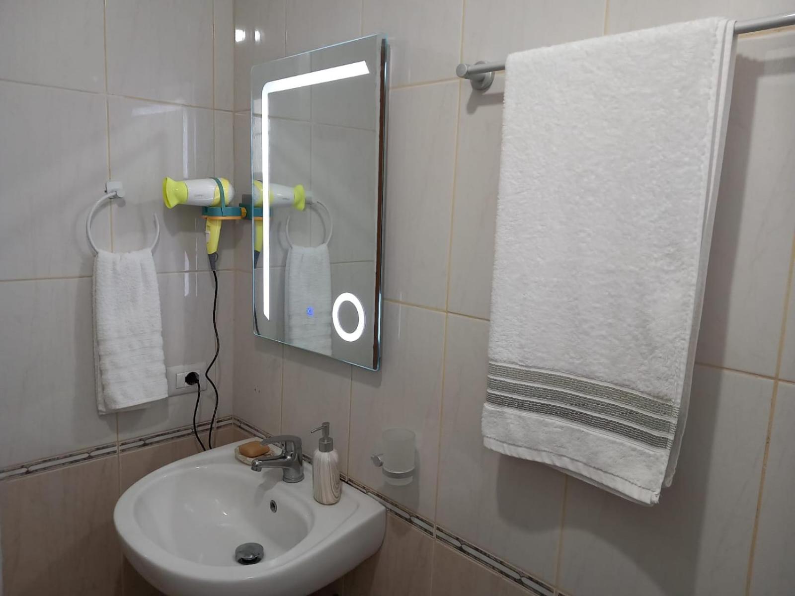 Amaris Apartment Дуррес Екстер'єр фото